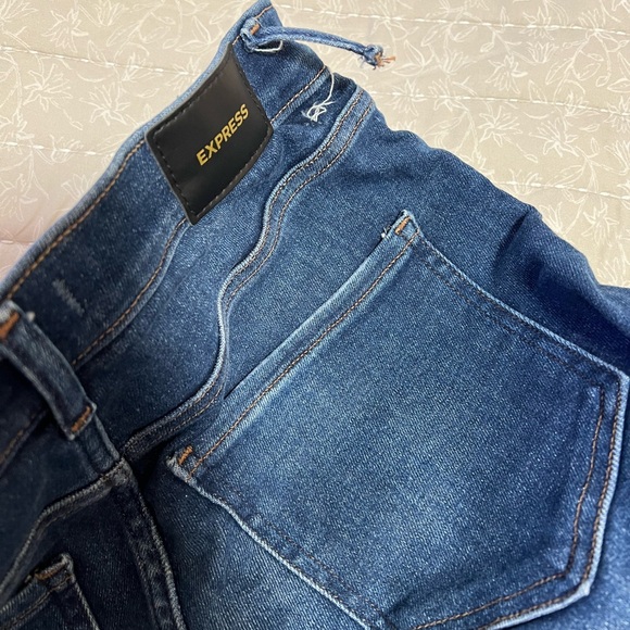 Express High RiseJeans - Picture 7 of 7